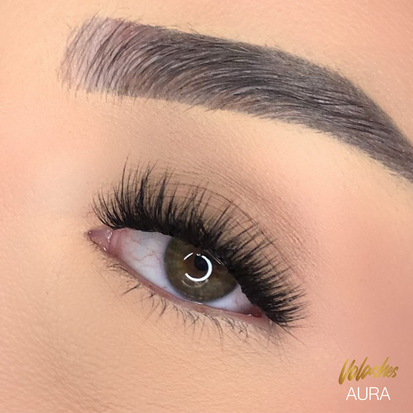 Aura Lash Clusters